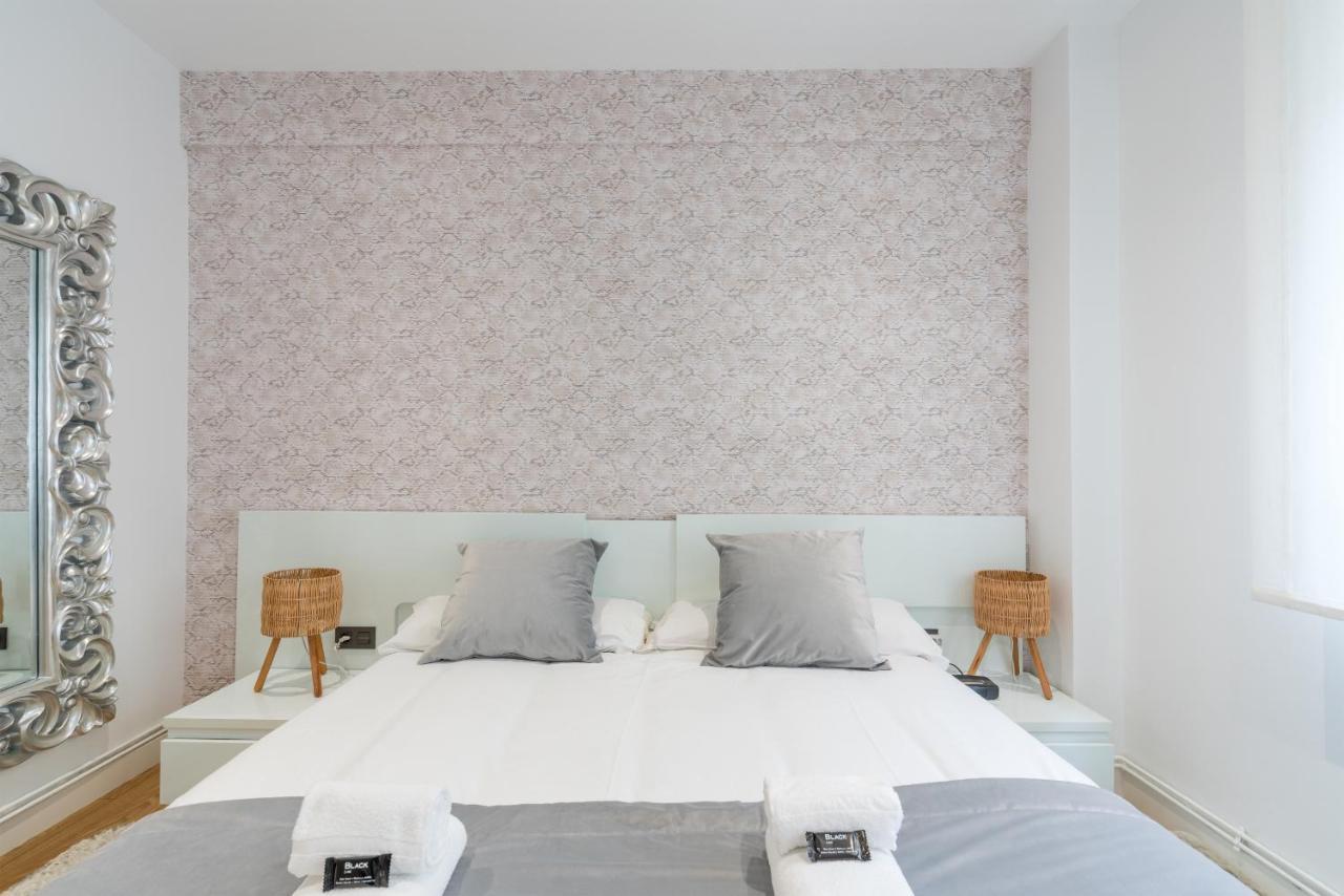 Tiboli Apartment By People Rentals Bilbao Dış mekan fotoğraf